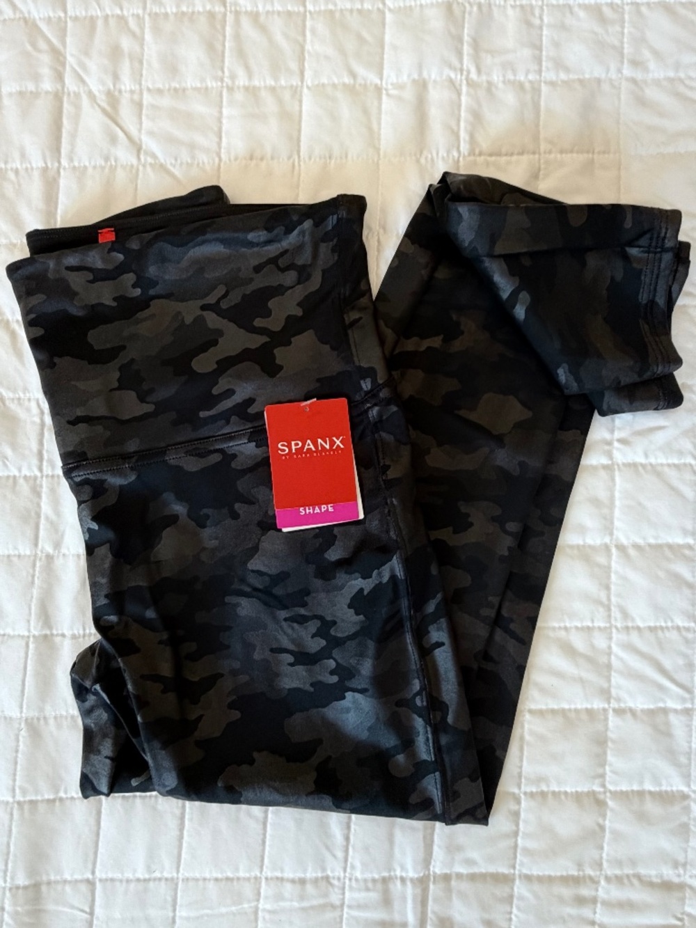 Spanx Black Camo Leggings - Large